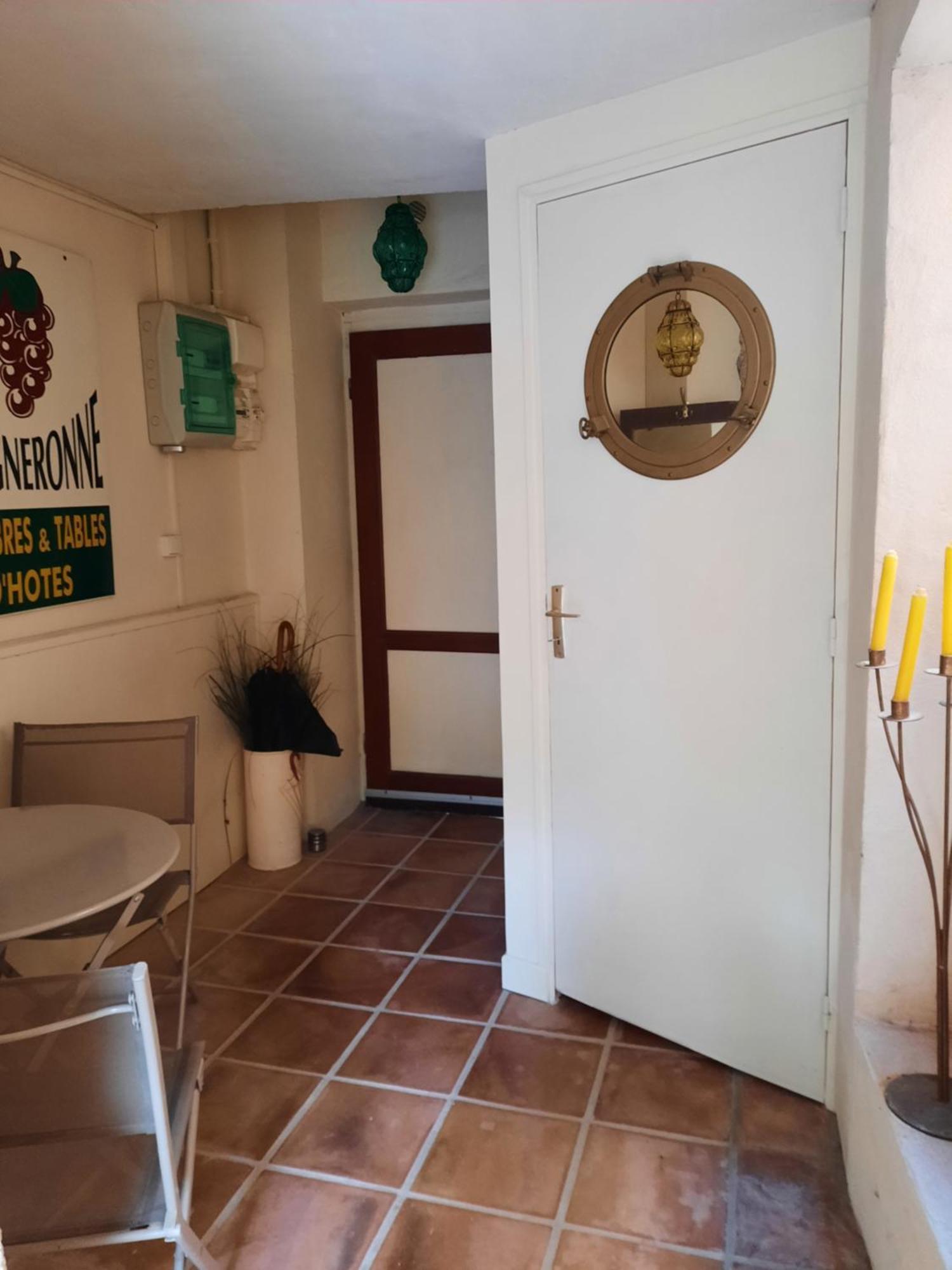 Gite La Petite Vigneronne Montagnac  Buitenkant foto